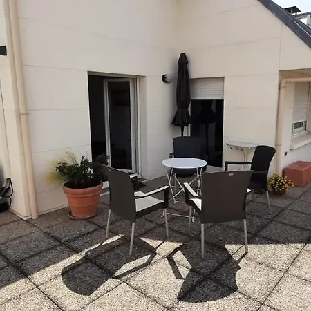 Apartment Avec Terrasse A 92