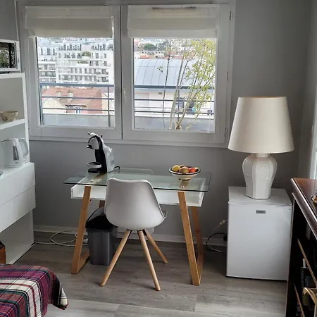 Apartment Avec Terrasse A 92 *